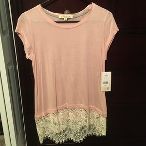 Lace t-shirt